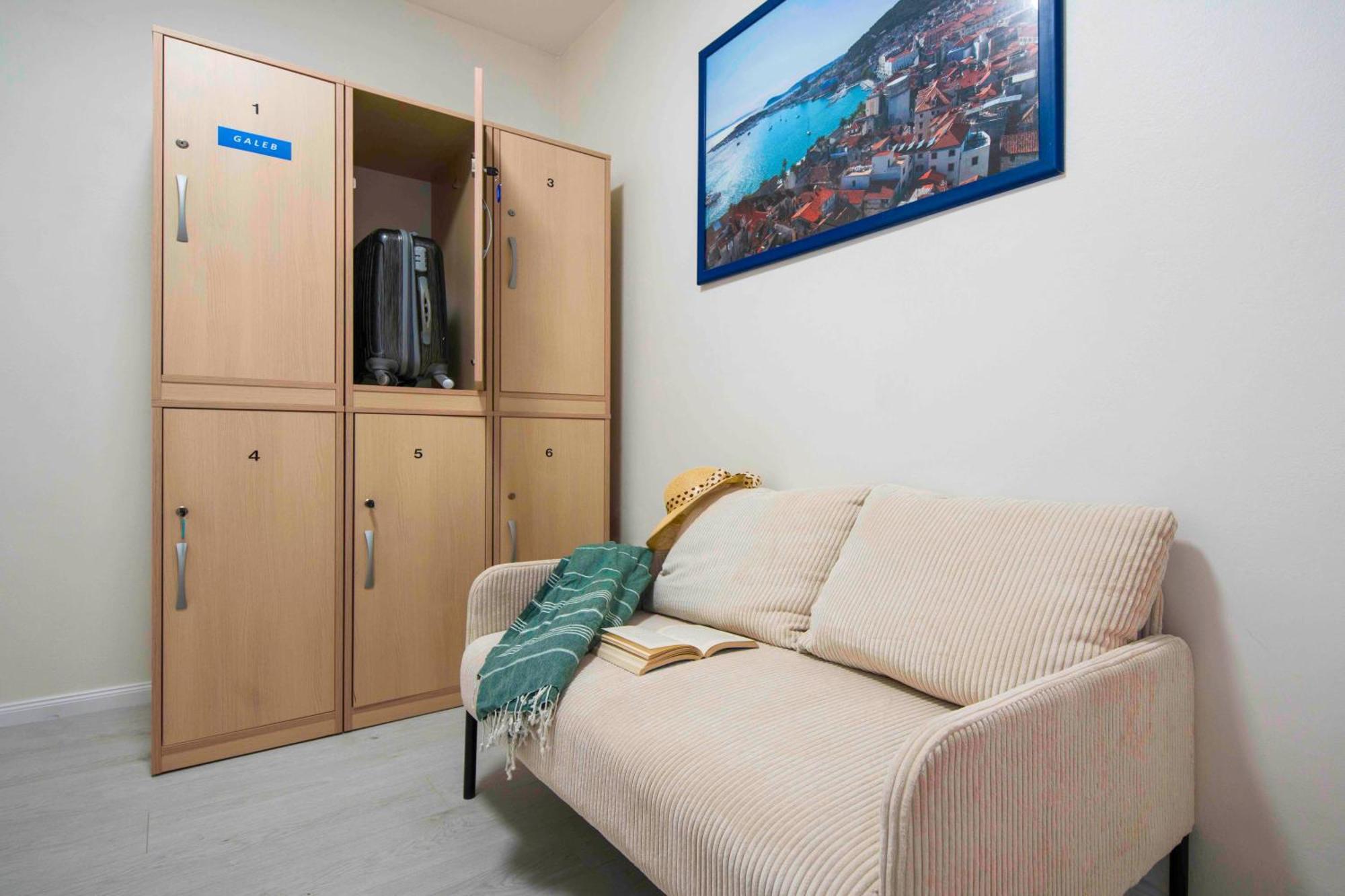 A-More Accommodation Split Buitenkant foto